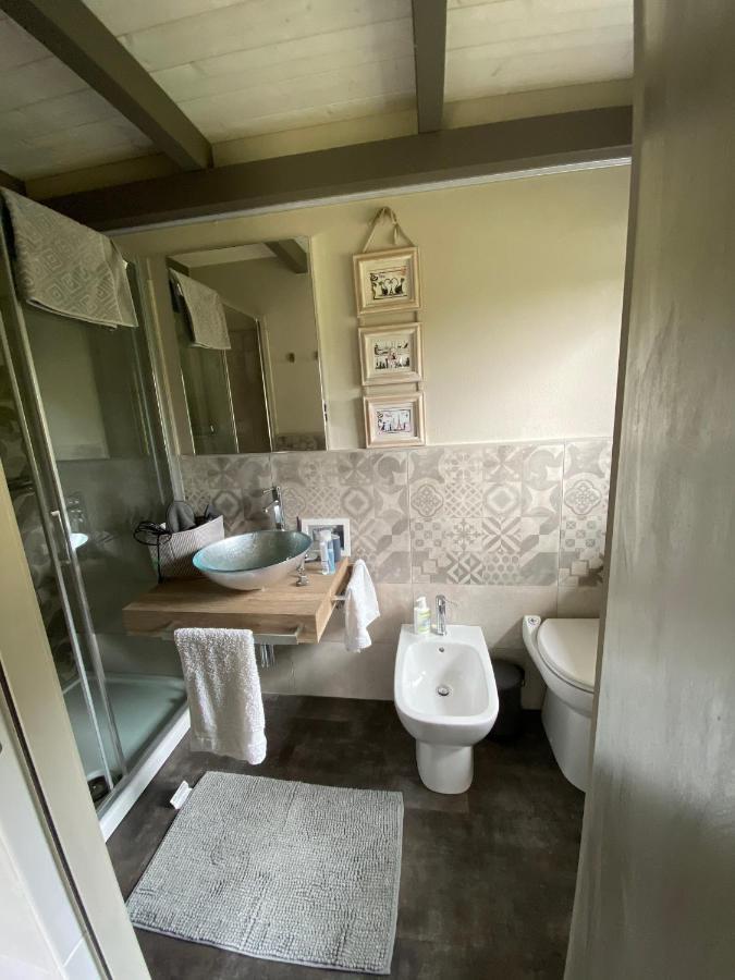 Cascina Serra Eco-House Beb Muzzano ภายนอก รูปภาพ