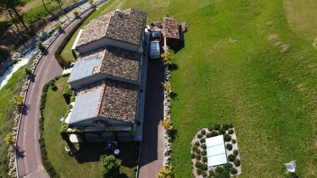 Cascina Serra Eco-House Beb Muzzano ภายนอก รูปภาพ